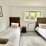 Ideal 2 Bedroom Glasgow Home