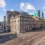 Central 1 Bed Blythswood Flat