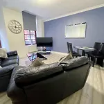 Recently Refurbished Two Bedroom Apartment, Central Location!