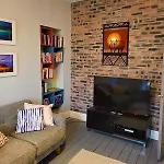 Anchored - Unique Apartment In Glasgow\'S West End