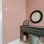 The Glasgow Rose- Stylish Penthouse 2 Bed City Centre Apartment With Free Parking & Lift