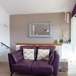 Mosspark Boulevard Exec Apartment II - Free Parking