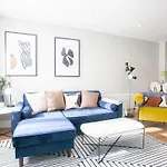 Stylish And Modern 2 Bed House