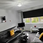 Premier - Maryhill Apartment