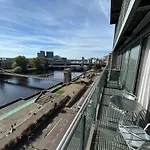 Principal Apartments - Clyde Waterfront Apartments