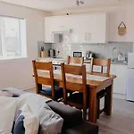 Glasgow City - 1 Bedroom Apartment