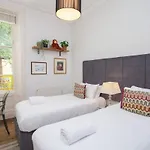 Lovely Flat In Ideal Location