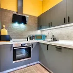 Stunning Central Station 1 Bed Apartment A7
