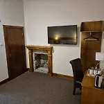 Douglas Hotel
