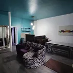 2 Bedroom Apartment By City Living Scotland