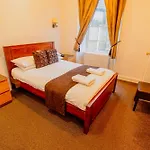 Sandyford Lodge