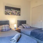 Large 3 Bed, Great For Contractors, With Private Parking