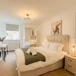 Cozy 1 Bed Blythswood Apartment