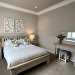 Crookston Hotel