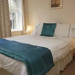 The Whitehouse Apartments