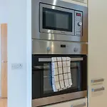2 Bedroom Luxury Apartment In Glasgow West End