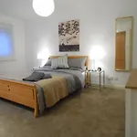 Modern 2-Bedroom Apt Near Sse Hydro And Sec