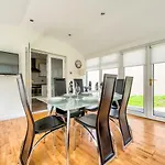No.17 Serviced Apartment