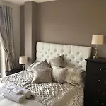 Penthouse 3 Bedroom Luxury Apartment - Glasgow City Centre