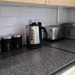 Dragon - Brassey Apartment 3 Bedroom Home