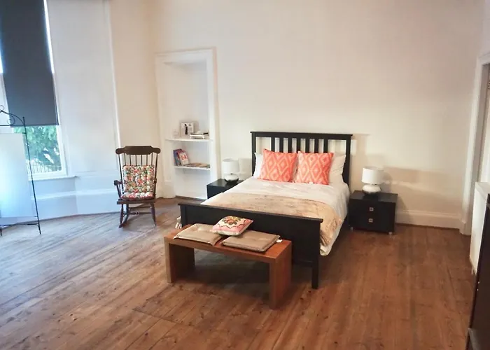 Ba Apartments