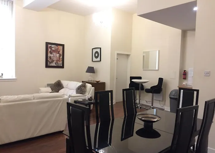 Stunning Glasgow City Centre Apartment