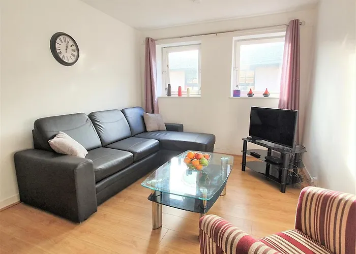 Modern One Bedroom Apt - City Centre & Freeparking