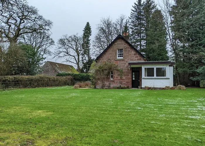 Garden Cottage . Park Of Drumquhassle
