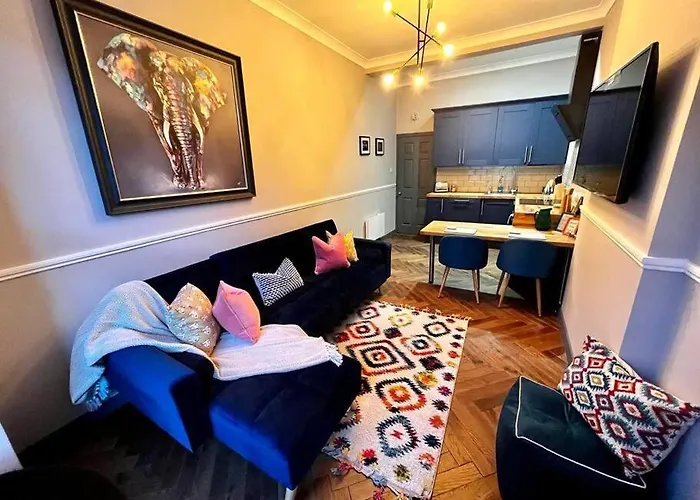 Stunning 1 Bed Apt In West End