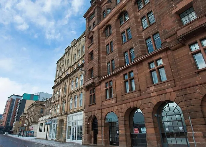 Modern City Living Studios At Riverside In The Heart Of Glasgow