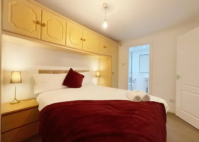 Cozy Nights Svp Detached House
