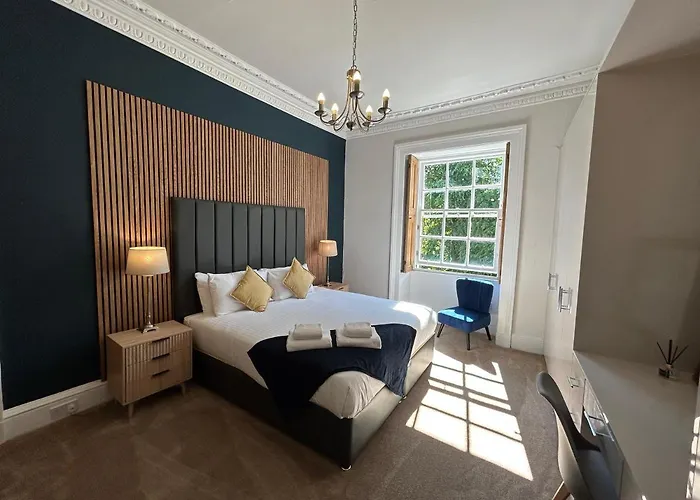 Principal Apartments - Crown Circus Duplex Apartment