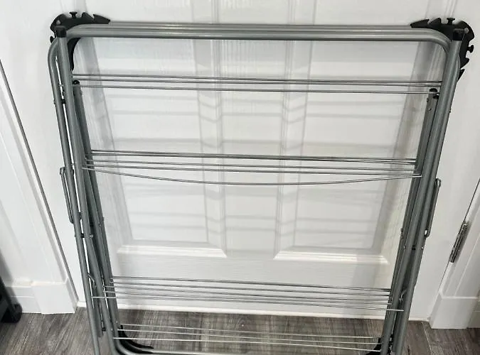 Modern Comfy One Bed Apartment - Free Parking