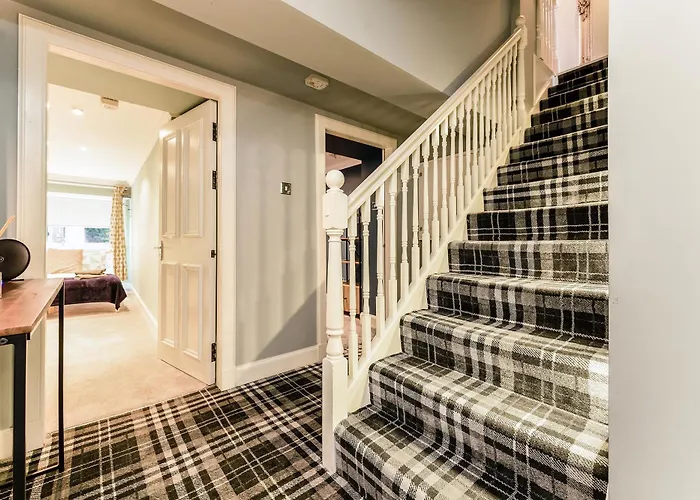 Luxurious Park District Duplex Apartment