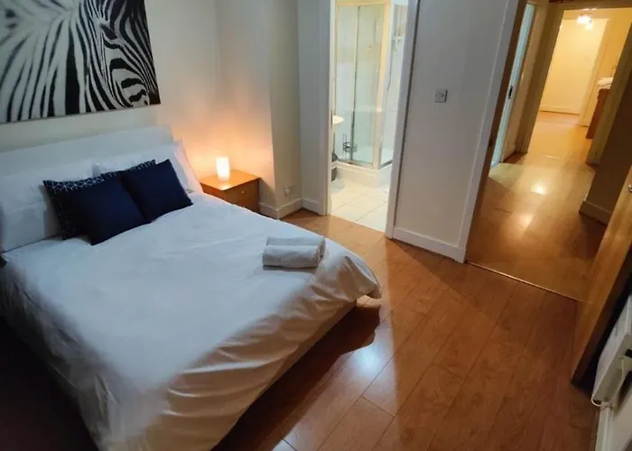 2 Bedroom 2 Bathroom Apartment By Citi Living Scotland