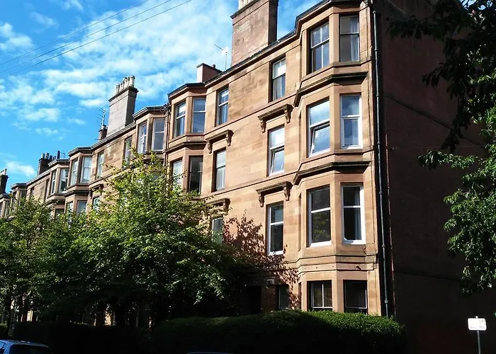 Airlie Street Apartment