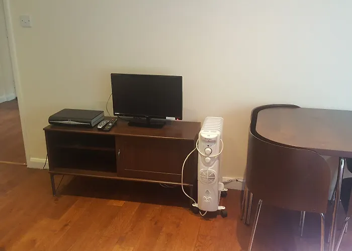 North Woodside Place - 1 Bedroom