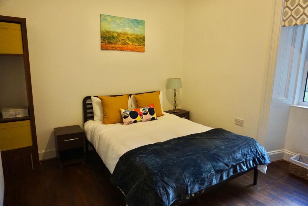 Ba Aparthotel