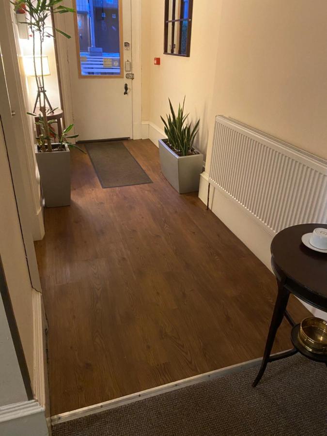 Bank Street Townhouse Guest house Glasgow