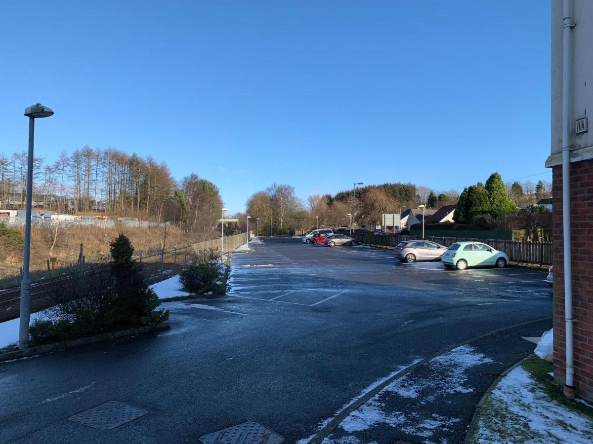 Flat One, 212 Eaglesham Road, East Kilbride, Apartment Glasgow