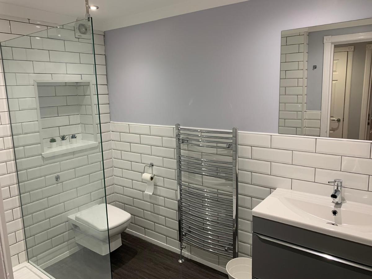 Flat One, 212 Eaglesham Road, East Kilbride, Apartment *