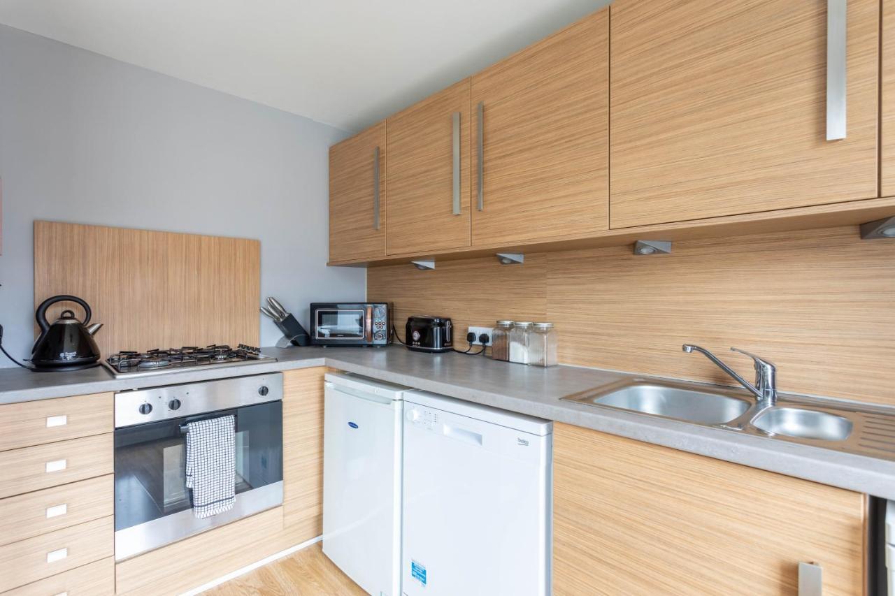 Merchant Modern 1 Bed Executive Flat Glasgow