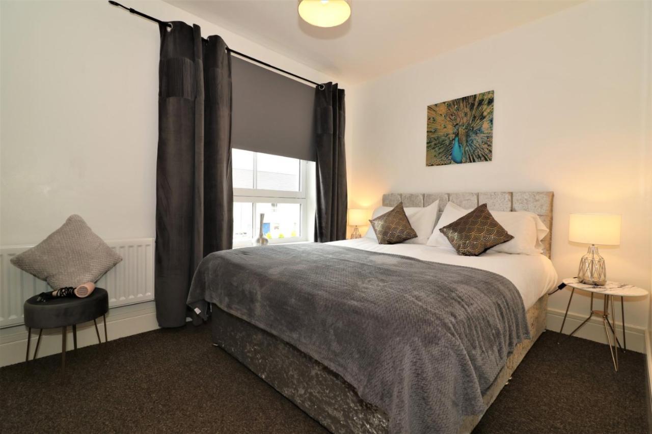 Holiday home The Oatland - Luxury House With Private Garden & Parking