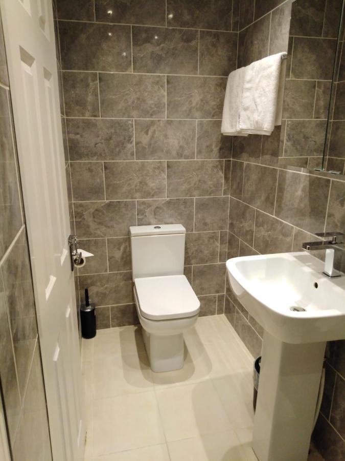 Onslow Guest house *