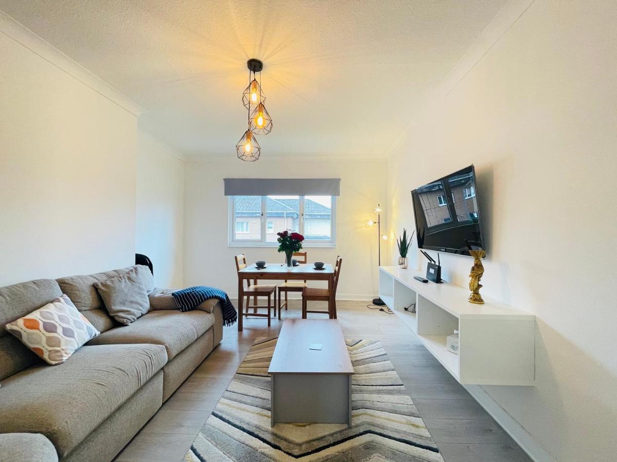 Cardonald Holiday home