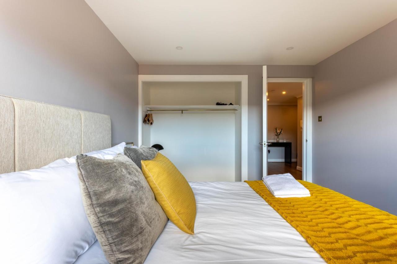 Stunning 1 Bed Merchant With Parking Apartment Glasgow