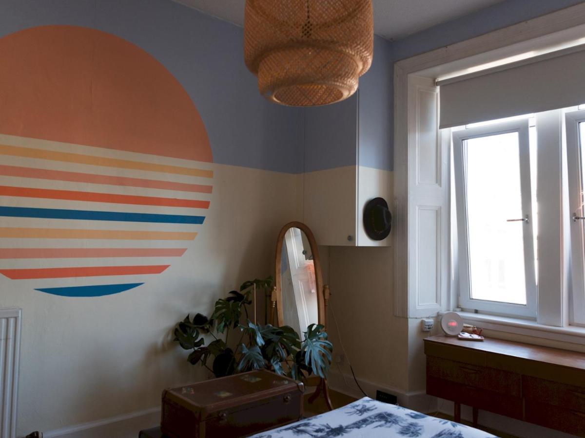 Pass The Keys Quirky, Cosy, Entire Flat In Trendy Area Apartment Glasgow