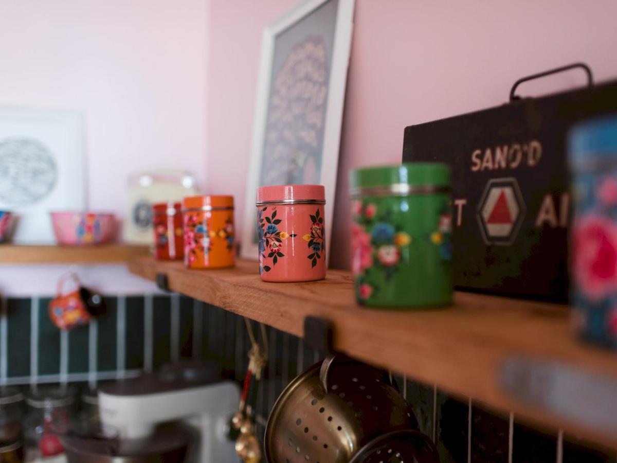 Pass The Keys Quirky, Cosy, Entire Flat In Trendy Area Apartment