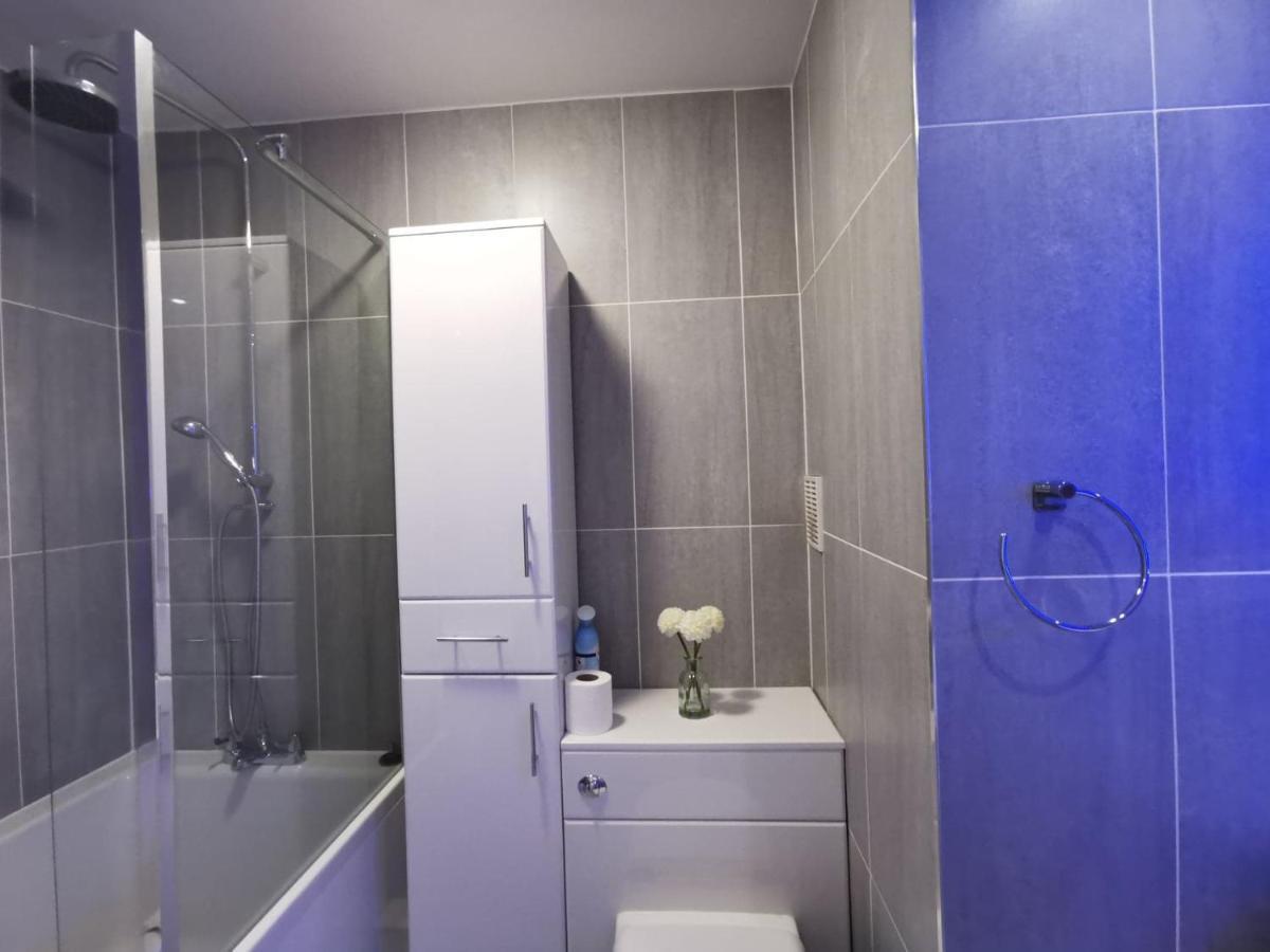 Glasgow Apartment
