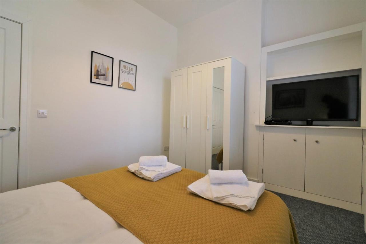 Apartment Signature - Railway *